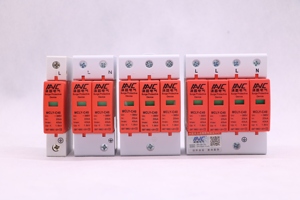 Sản xuất 2P 3P 4P 20ka-100ka AC DC 220V 380V 600V 800V 1000V năng lượng mặt trời SPD Surge thiết bị bảo vệ chống sét - Product Image 2