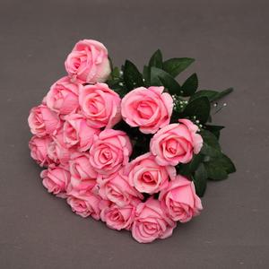 Bouquet <span class=keywords><strong>di</strong></span> Rose Avorio TCF, <span class=keywords><strong>Fiori</strong></span> Decorativi, 18 Teste <span class=keywords><strong>di</strong></span> Rose Rosse in Velluto, <span class=keywords><strong>Fiori</strong></span> Artificiali per Matrimoni e Decorazioni Domestiche - Product Image 1