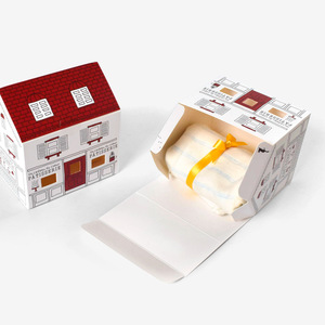 Caja de regalo plegable ecológica japonesa de montaje automático, con forma de <span class=keywords><strong>casa</strong></span> y diseño de línea superior blanca y roja, para hornear y presentar nougat. - Product Image 4