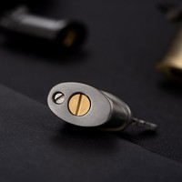 Briquet à huile en métal au design rétro moderne Dolphin Mini pour cadeaux d'affaires et cigarettes