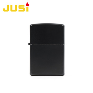 Briquet JUSI Nouveau Rétro Personnalisé Vintage à Essence Peinture Noire Coupe-Vent à Engrenages - Product Image 5