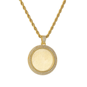 Collana con ciondolo geometrico regalo di compleanno collana con immagine personalizzata collana di zirconi per donna uomo e donna - Product Image 4