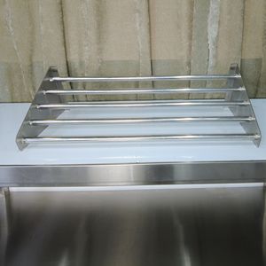 VICTORY KITCHEN Mayalsia/Indonesia Estante de pared plana de acero inoxidable SS Rack para otros suministros de laboratorio y restaurante de hotel en Tailandia - Product Image 4