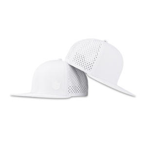 Casquette de sport ajustée et imperméable TCAP personnalisable avec technique de perforation au laser résistante à l'eau - Product Image 6