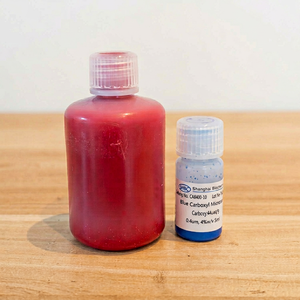 Particules de polystyrène teintées monodispersées, rouge vert bleu avec groupe COOH pur - Product Image 1