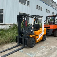 Diesel Offre Spéciale en bon état d'occasion tout terrain portée TCM 3 tonnes chariot élévateur à fourche d'occasion à vendre