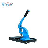 Machine à œillets manuelle Yinghe avec poinçonnage intégré et moules interchangeables de 10 mm et 12 mm pour bannières, toiles et cuir