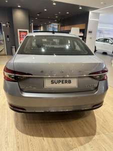 Skoda Superb <span class=keywords><strong>Gasoil</strong></span>, Volkswagen 2026, Skoda Kodiaq Gasolina, Skoda Superb 1.4t, 5 Puertas, 5 Asientos, Versión 2026, Auto Nuevo - Product Image 6