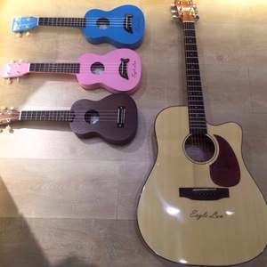 Guitare Ukulélé/Ukelele/ UKLL/ Uma/ Hawaii d'usine - Product Image 1