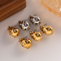ODM anting-anting kancing tetesan air berongga anting-anting mutiara zirkon berlapis emas perhiasan wanita