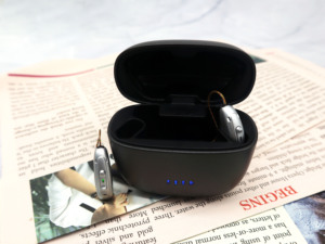 Aides auditives rechargeables OEM/ODM en gros avec suppression du bruit, 16 canaux, contrôle par application et diffusion <span class=keywords><strong>audio</strong></span> à faible latence - Product Image 5