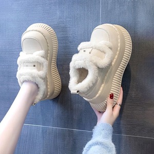 รองเท้าบูทแฟชั่นสำหรับผู้หญิง สไตล์อเนกประสงค์และลำลอง พื้นหนาเพิ่มความสูงและป้องกันการลื่น - Product Image 3