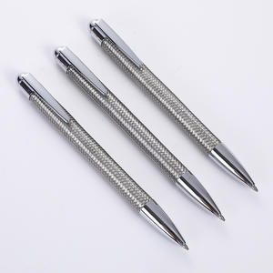 Stylo bille promotionnel en métal tressé avec logo personnalisé de haute qualité, en acier, à mécanisme rotatif, encre noire/bleue, idéal pour cadeaux et vente en gros - Product Image 1
