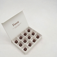 Cartón de papel reciclado 2 4 6 8 9 12 Caja de embalaje de chocolate de regalo personalizado de lujo