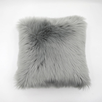 Vente en gros de coussins décoratifs en fourrure artificielle pour la maison, coussin en laine moelleuse, housse de coussin décorative de luxe, vente chaude