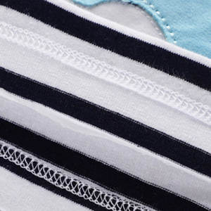 Camiseta informal de manga corta para niños al por mayor 100% algodón de secado rápido Primavera Verano dibujos animados tiburón estampado a rayas estilo tejido - Product Image 5