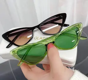 High Quality Candy Color Cat Eye Women Sunglasses Trendy Female Sun Glasses Wholesaler Female Eyeglasses Custom Logo Eyewear