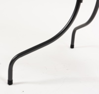 Table de salle à manger d'extérieur avec trou pour parapluie et 5 chaises de patio imperméable et antirouille adaptées à tous les temps