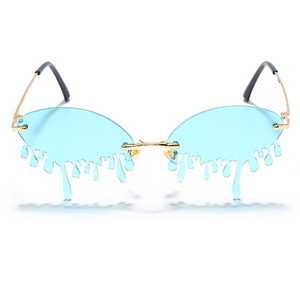 2021 Funny Frame Rimless Tears Drop <span class=keywords><strong>occhiali</strong></span> <span class=keywords><strong>da</strong></span> vista <span class=keywords><strong>occhiali</strong></span> <span class=keywords><strong>da</strong></span> <span class=keywords><strong>sole</strong></span> <span class=keywords><strong>occhiali</strong></span> <span class=keywords><strong>da</strong></span> <span class=keywords><strong>sole</strong></span> donna all'ingrosso - Product Image 1