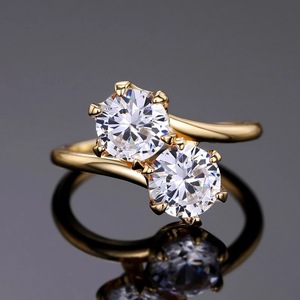 Anello dal Design Elegante Stile Classico per Donne - Product Image 3