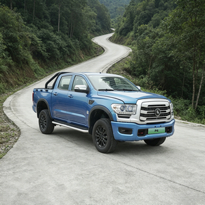 Prix FOB abordable pour Forthing P6 4x4, pick-up double cabine 5 places, moteur diesel 2.8T, véhicule de gros conforme aux normes Euro - Product Image 1