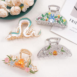 Cartone animato <span class=keywords><strong>Anime</strong></span> fermaglio per capelli Totoro piccola fiamma gocciolante smalto olio bianco drago squalo Clip - Product Image 1