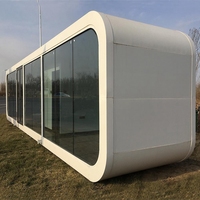 Maison mobile 20 pieds Cabine portable Apple Pod Conteneur en verre préfabriqué Petite maison sur roues