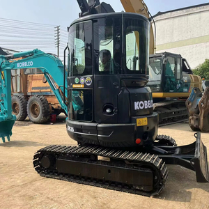 Mini-excavatrice sur chenilles d'occasion Kobelco SK35, très demandée, stock d'origine Japon, prix bas, Shanghai, avec godet de 3m, boîte de vitesses, moteur et pompe - Product Image 1