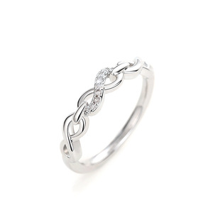 Anello a Catena Infinita, Design Geometrico Minimalista ed Elegante, Gioiello da Donna per Uso Quotidiano, Anello Statement - Product Image 5