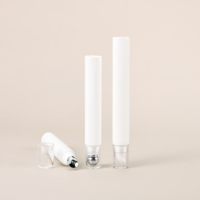 Tube Lip Gloss Grosir dengan Kotak dan Aplikator Roller Logo, Kemasan Kosmetik Kosong untuk Lip Oil, Balm, Tint, Krim Mata
