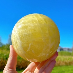 Esfera de Citrino al por Mayor, Hecha a Mano con Cristal Pulido, un Regalo Perfecto para Fiestas como Pascua y Decoración del Hogar - Product Image 1