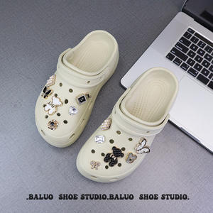 Zuecos By-1501 Sk con Pedrería para Mujer, Suela Gruesa de EVA Antideslizante, Zapatos de Playa para Verano, Uso en Exteriores, Negro, Blanco, Caqui - Product Image 2