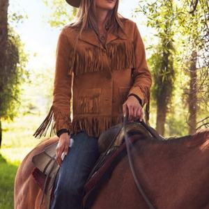 Chaqueta de Mujer Estilo Vaquero, Personalizada, de Lujo, Vintage, con Flecos de Gamuza, Color Marrón - Product Image 3