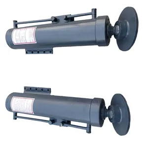 Hydraulic cylinder for lifting agricultural and forestry machinery