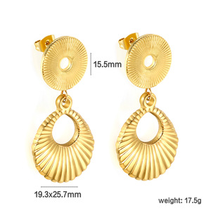Pendientes de Aro Geométricos de Aleación de Zinc en Tono Dorado, Joyería de Moda para Mujer, Accesorio para Fiestas - Product Image 5