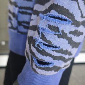 Sudaderas con capucha y cremallera de alta calidad con diseño de impresión completa personalizado de fabricante OEM, suéter informal con hombros caídos, sudaderas con capucha de Hip <span class=keywords><strong>Hop</strong></span> para hombre - Product Image 2