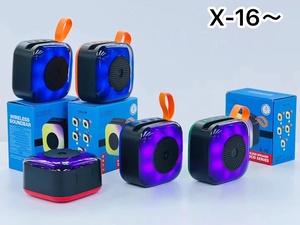 ลำโพงบลูทูธไร้สายพกพา X-16 มินิ พร้อมไฟ RGB สีสันสดใส เสียงสเตอริโอ เบสหนัก รูปทรงสี่เหลี่ยม ลำโพงแอคทีฟแบบพกพา พร้อมวิทยุ FM - Product Image 6