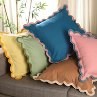 Housse de coussin en lin naturel personnalisée avec bordure festonnée colorée, toutes tailles, housse de coussin décorative en lin crème avec passepoil
