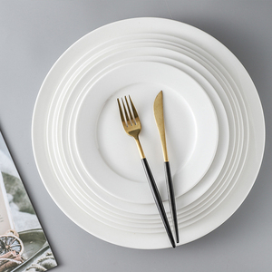 Assiette à dîner en céramique blanche en vrac, design rond moderne, mariages, dîners, style moderne, emballage polyvalent - Product Image 3