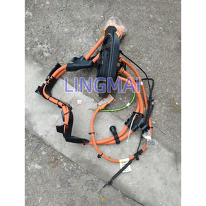 ID4 ID6 ID3D Original nouveaux accessoires de voiture sous-ensemble de <span class=keywords><strong>prise</strong></span> de véhicule pour la charge <span class=keywords><strong>intégrée</strong></span> AC/DC pour - Product Image 2