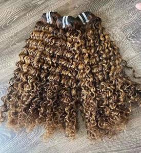 Fasci di <span class=keywords><strong>capelli</strong></span> umani ricci vergini brasiliani di grado 10A balayage marrone <span class=keywords><strong>chiaro</strong></span> Mix <span class=keywords><strong>capelli</strong></span> umani biondi tessuto P4/27 Ombre <span class=keywords><strong>capelli</strong></span> umani - Product Image 4