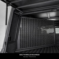 Bâche de benne de camionnette en aluminium noir mat à triple porte avec portes à vérins à gaz et rails MOLLE à fente en T
