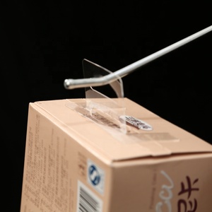 Chất Lượng Cao Rõ Ràng Tự Dính Treo <span class=keywords><strong>Tab</strong></span> Móc Nhựa Hiển Thị Tay <span class=keywords><strong>Tab</strong></span> Khe Cắm Lỗ Gấp <span class=keywords><strong>Tab</strong></span> Cho Cửa Hàng Bán Lẻ Hiển Thị - Product Image 3