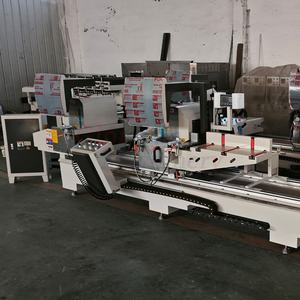 Machine à onglets en PVC/UPVC et aluminium de qualité supérieure avec moteur 3KW pour la découpe automatique de précision des fenêtres - Product Image 4