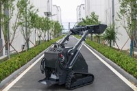 Mini-chargeuse sur chenilles avec godet, moteur essence, pompe haute performance, boîte de vitesses et engrenages