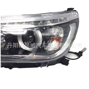 Feux avant pour Toyota Hilux Revo Pick-up 2015 2016 2017, assemblage partiel, éclairage latéral LED - Product Image 2