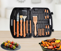 Ensemble de 18 pièces d'outils de barbecue ensemble d'accessoires de plaque chauffante avec spatule couteau fourchette brosse maïs fourchette et boîte de transport en plastique