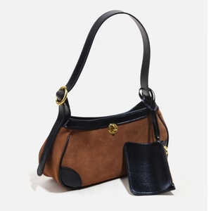 Fabricant de sacs à main en cuir véritable de haute qualité personnalisés pour femmes, sacs à main vintage en cuir de vachette givré, nouveau design, sacs à bandoulière - Product Image 2