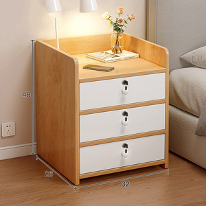 Personalizado al por mayor pequeño estante de almacenamiento gabinete de almacenamiento estante de almacenamiento con cerradura de tres cajones mesita de noche de madera - Product Image 1