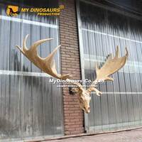 Ma décoration murale Dino DS034 : Modèle de simulation réaliste de crâne de Megalocéros en vente